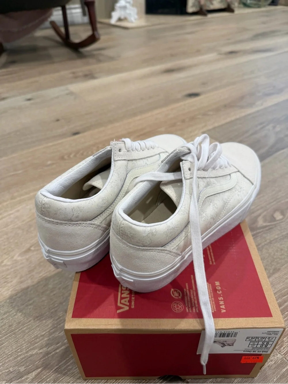 Vans Women’s  Authentic Old Skool Low Top Sneakers - Cream